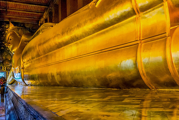 Reclining Buddha - Wat Pho - Temple of the Reclining Buddha - Bangkok, Thailand