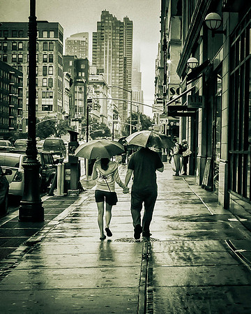 Lovers on 6th Avenue - New York City