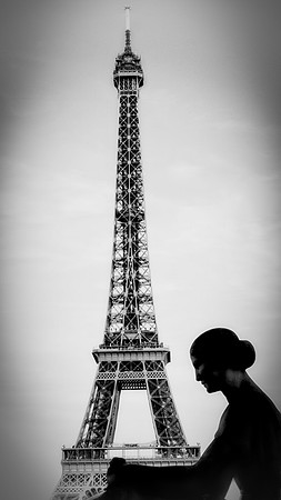 Statue and Eiffel Tower