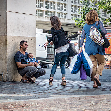 Paris - Panhandler