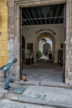 Cuba - Street Scene