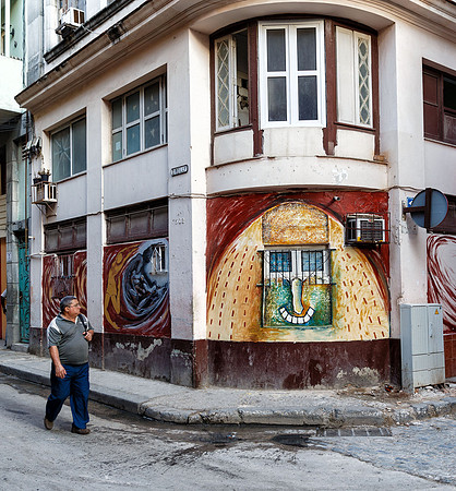 Cuba - Street Scene