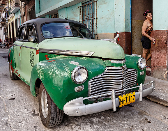 Cuba - Old Car