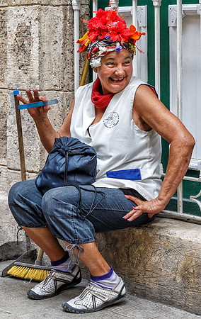 Cuba - Cleaning Lady