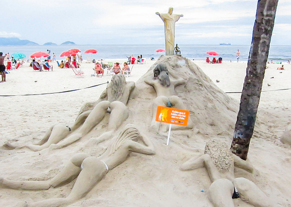 Rio Sand Sculpture