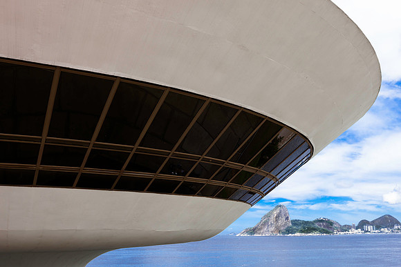 Niteroi Contemporary Art Museum and Sugar Loaf