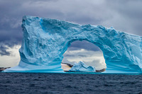 Iceberg with Arch
